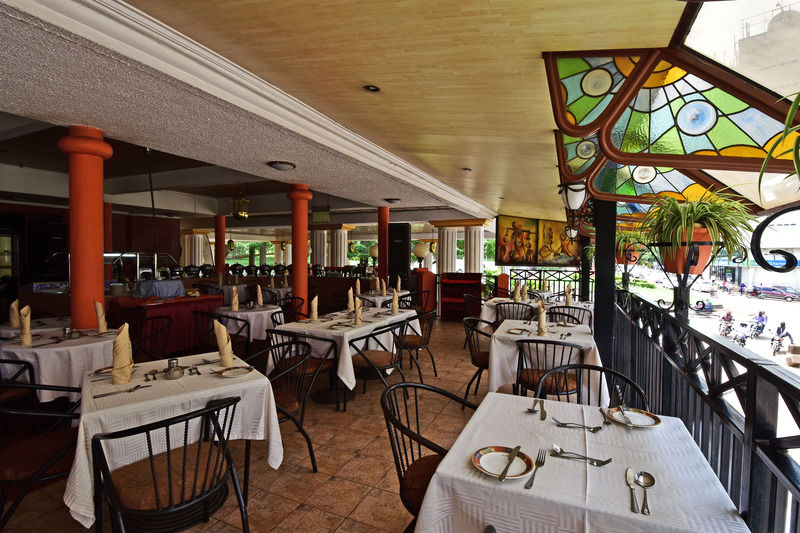 Grand Imperial Hotel كامبالا المظهر الخارجي الصورة