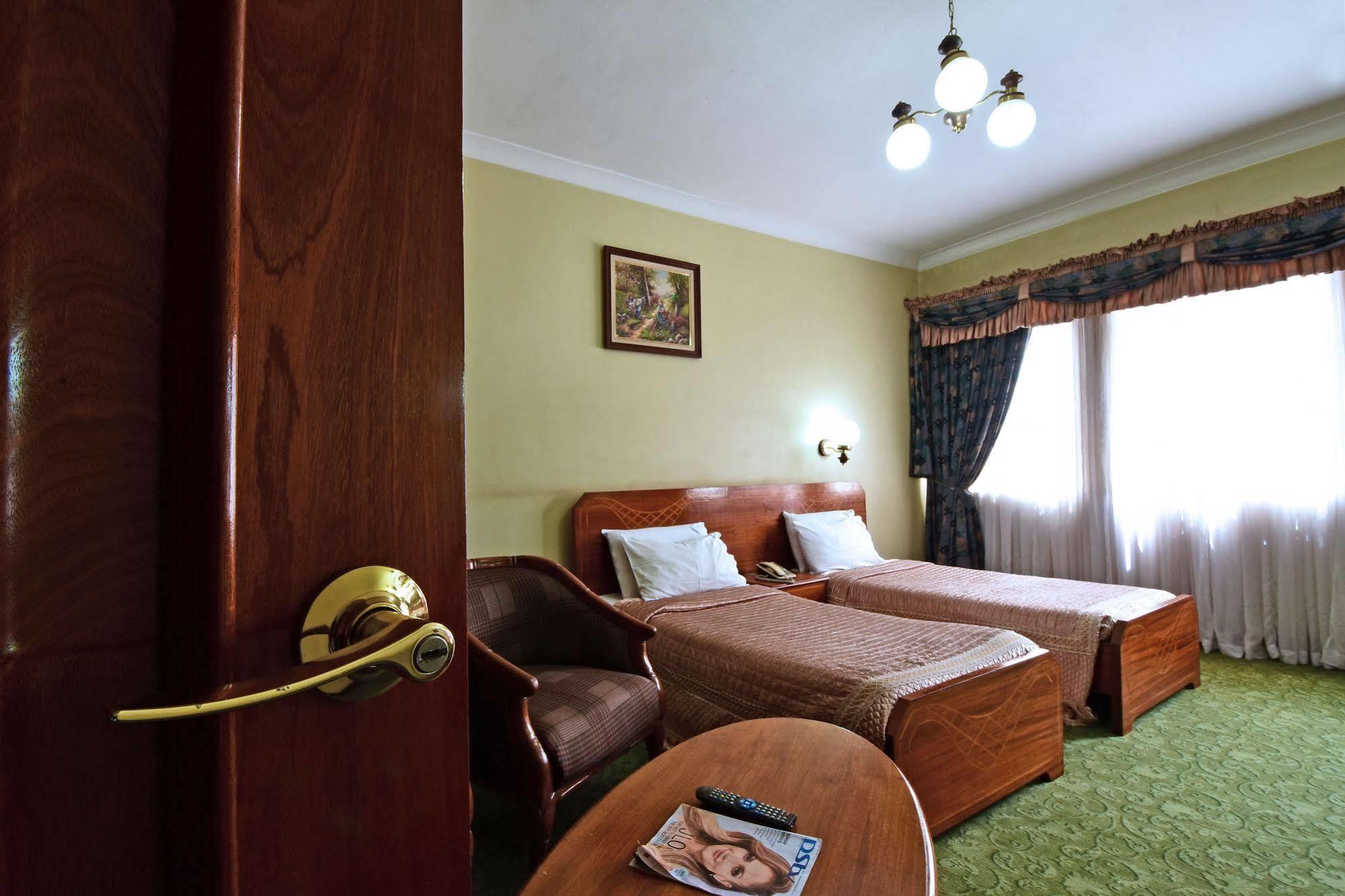Grand Imperial Hotel كامبالا المظهر الخارجي الصورة